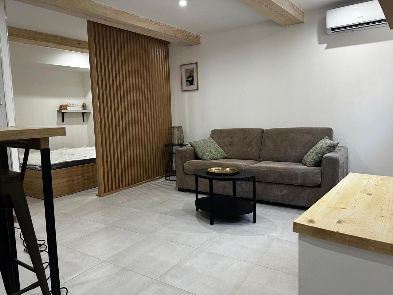 شقة F2 Quartier Des Arts St Raphael Saint-Raphaël المظهر الخارجي الصورة