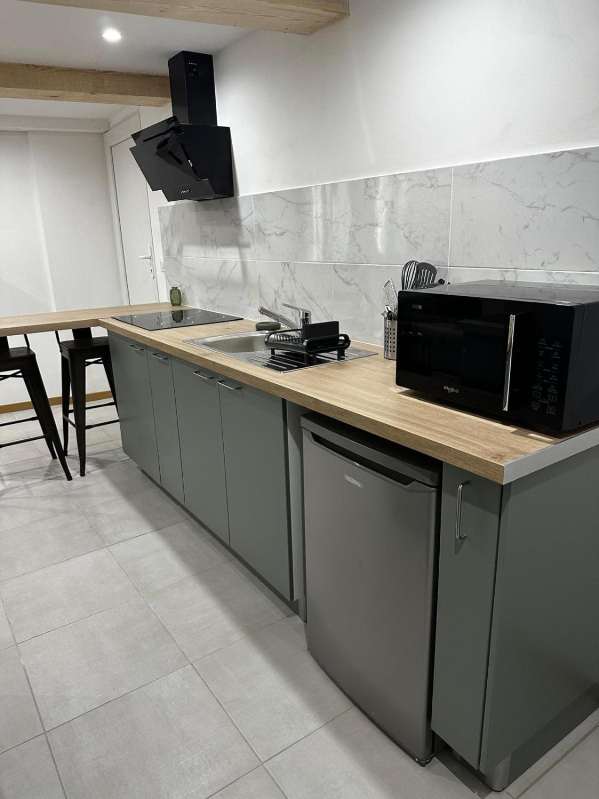 شقة F2 Quartier Des Arts St Raphael Saint-Raphaël المظهر الخارجي الصورة
